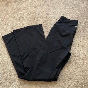 black lululemon align groove leggings